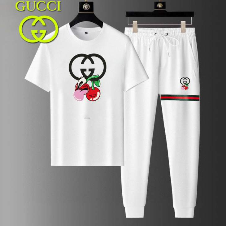 Picture of Gucci Shirt Pant Suits _SKUGucciM-5XL12yr43722149